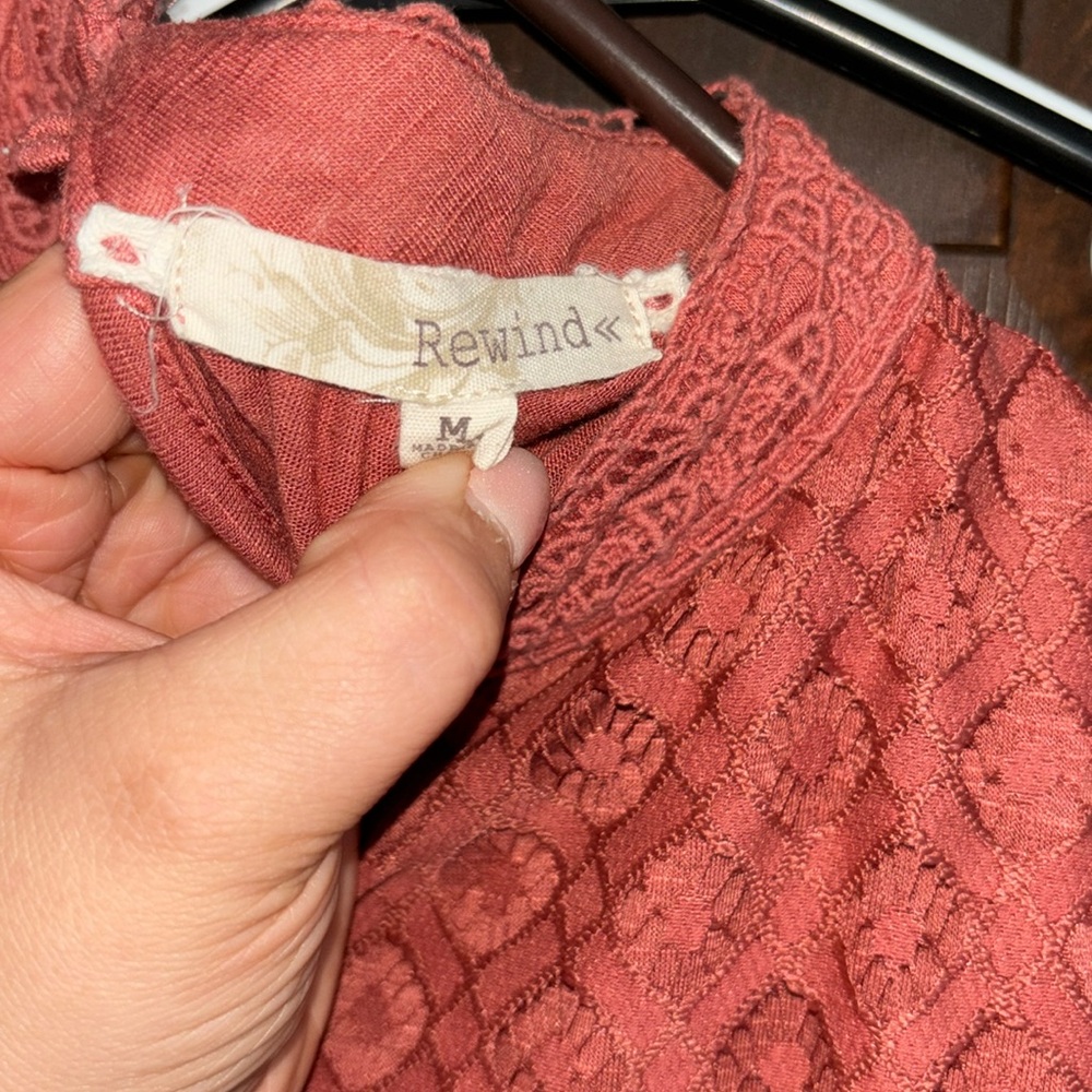 Halter/Tank Top - Picture 3 of 3